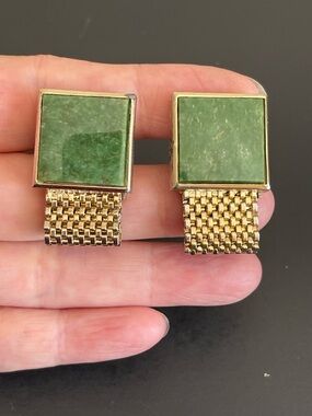 Vintage Gold-Tone genuine green jade Cufflinks.